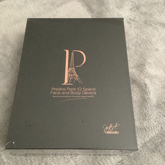PREDIRE PARIS IQ Space Face & Body Device MSRP $12,000 - Picture 6 of 11